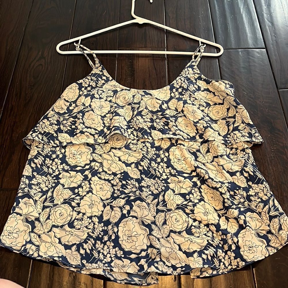 Rory Beca small floral silk top with slit in back